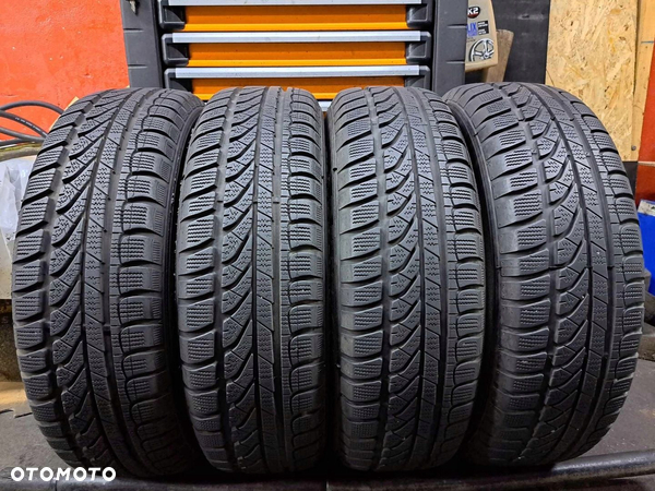 175/65R15 84T Dunlop Sp Winter Response CENAZAKPL