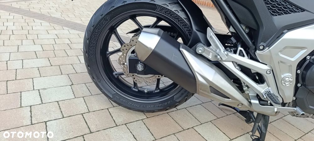 Honda NC - 25