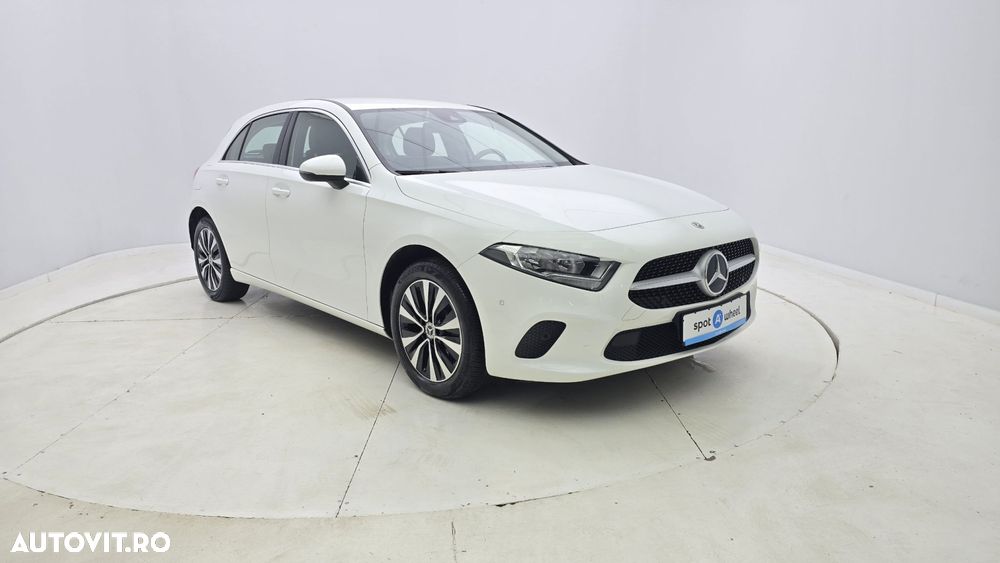 Mercedes-Benz A - 4