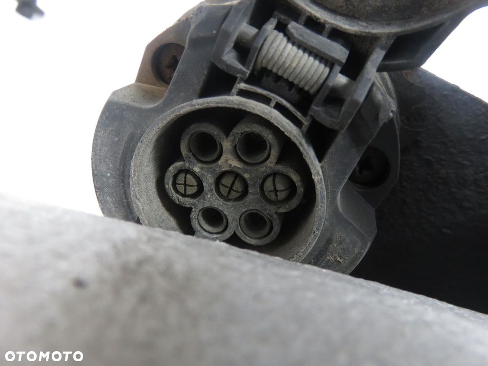 HAK TOYOTA COROLLA Verso E12 MINIVAN - 6