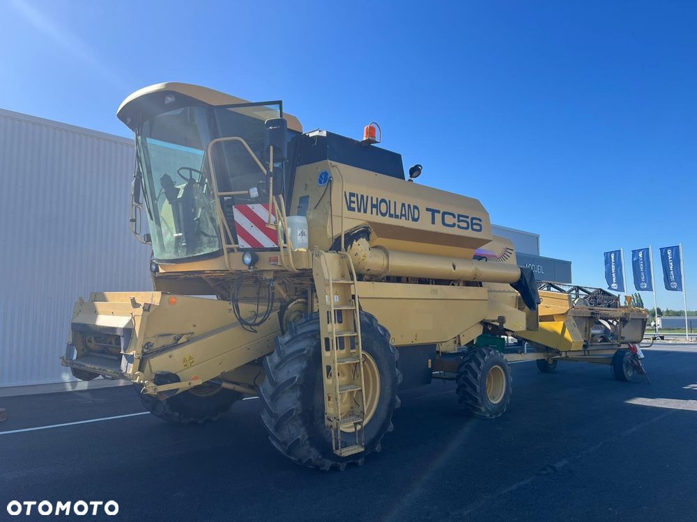 New Holland TC 56 - 2