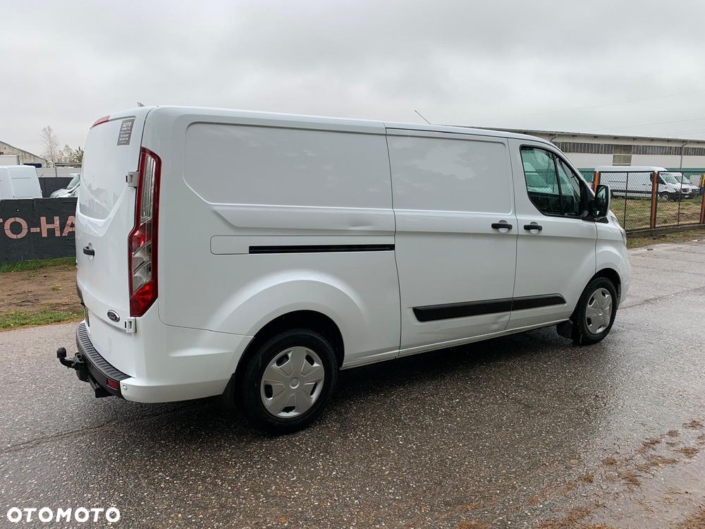 Ford Transit Custom - 8