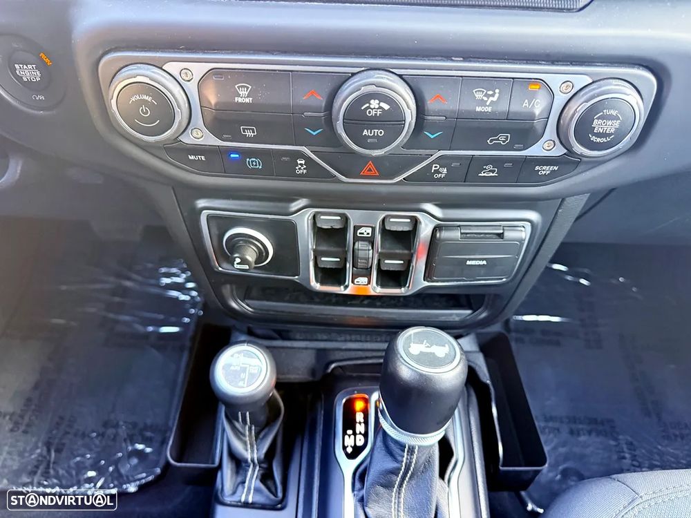 Jeep Wrangler Unlimited 2.0 TG 4xe Sahara - 18