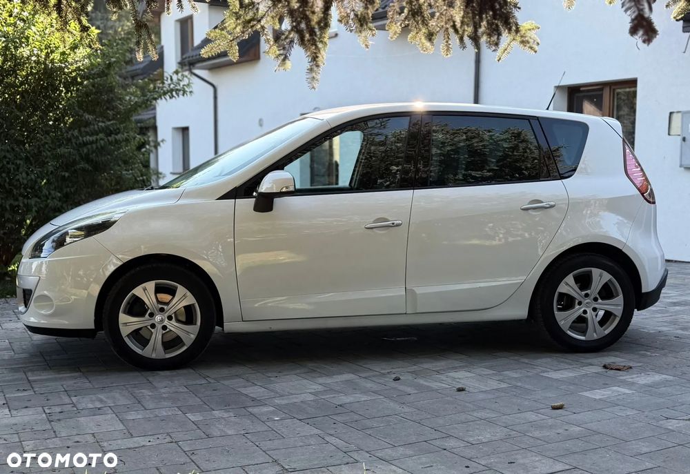 Renault Scenic 1.6 16V Expression - 9