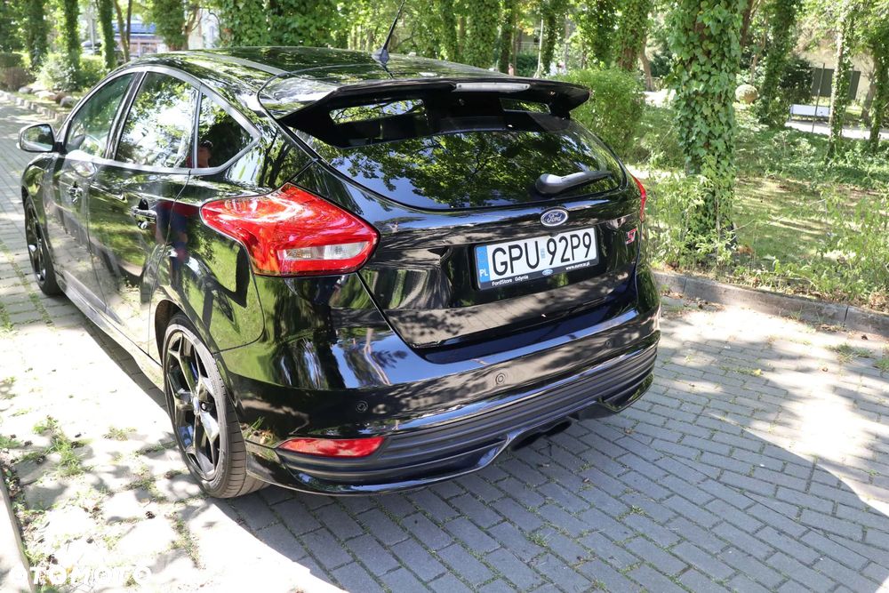 Ford Focus 2.0 EcoBoost ST-2 - 8