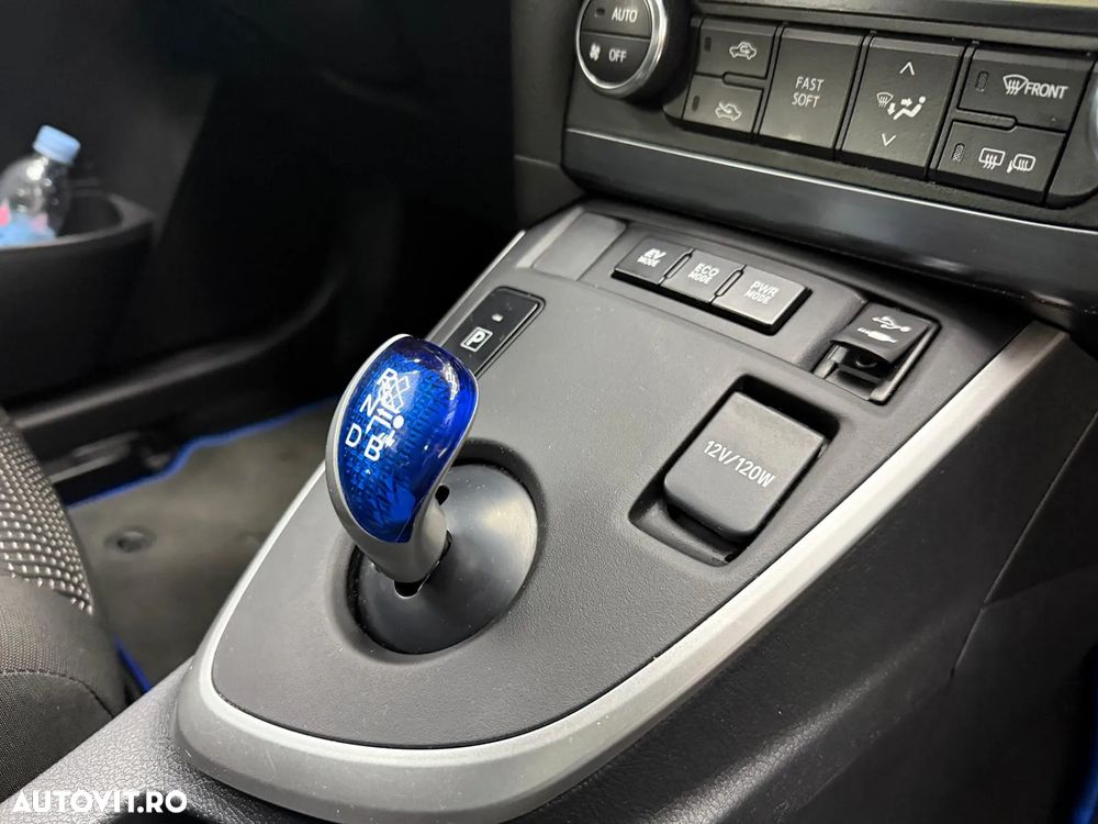 Toyota Auris - 30