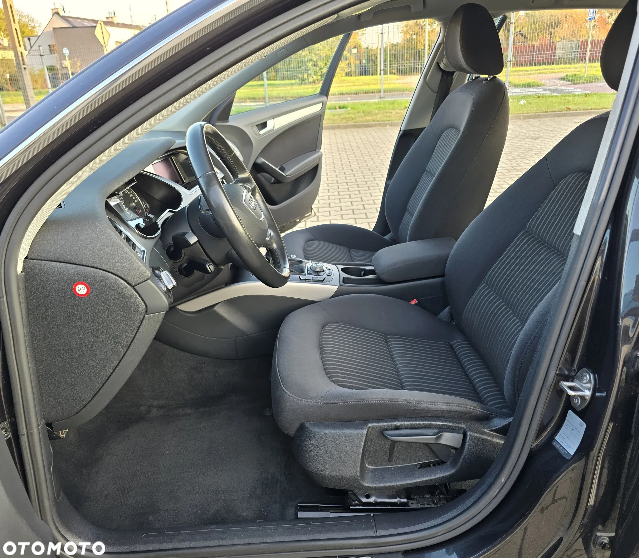 Audi A4 Avant 2.0 TDI DPF Ambition - 4