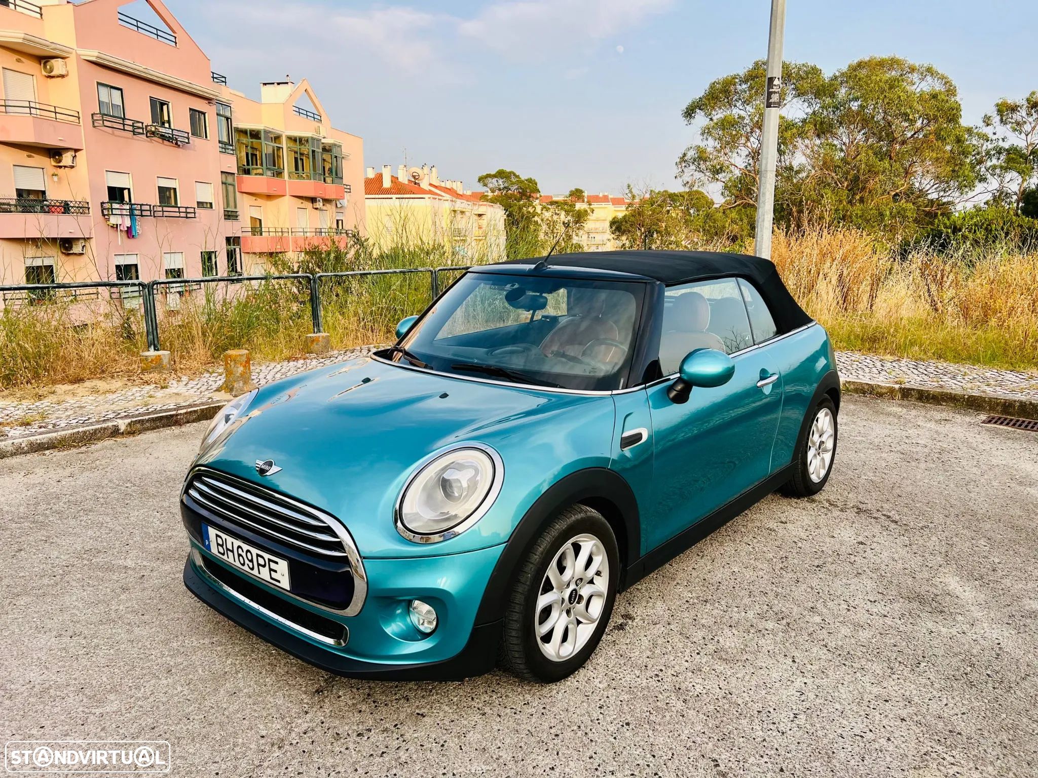 MINI Cabrio Cooper D - 1