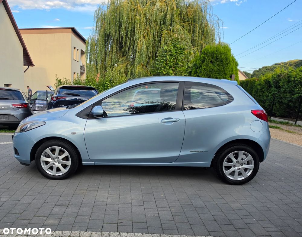 Mazda 2 - 7