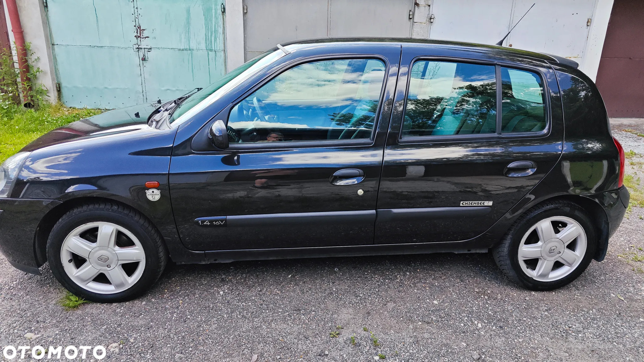 Renault Clio - 6