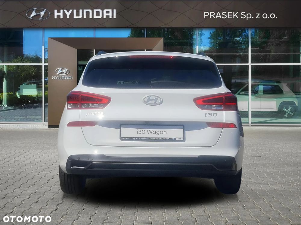 Hyundai i30 1.6 T-GDI Modern DCT - 4