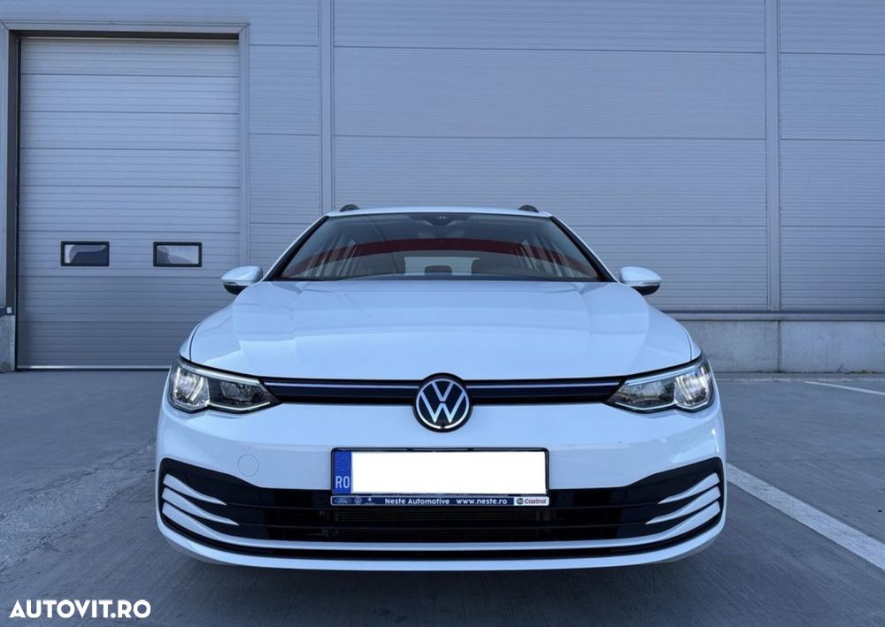 Volkswagen Golf 1.5 eTSI ACT DSG MHEV Life - 1