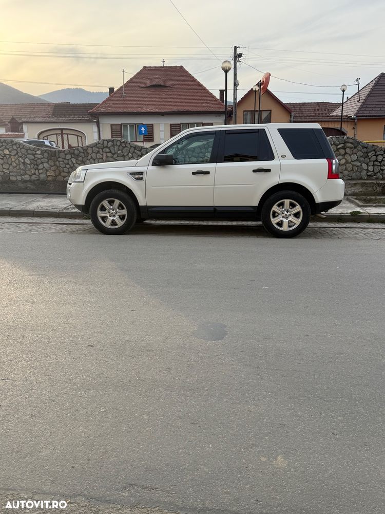 Land Rover Freelander 2.2 TD4 E - 2