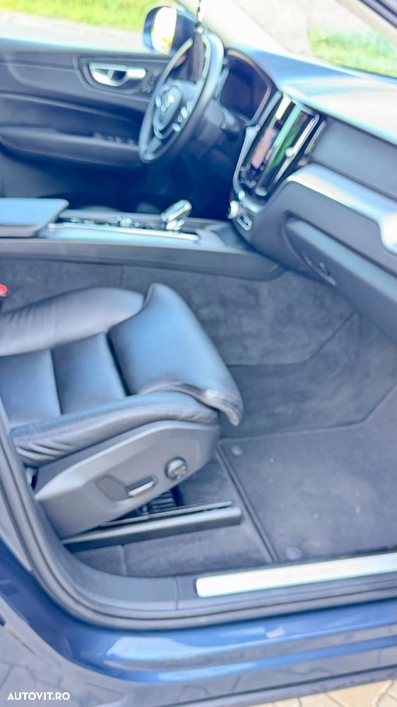 Volvo XC 60 B4 MHEV Inscription - 25