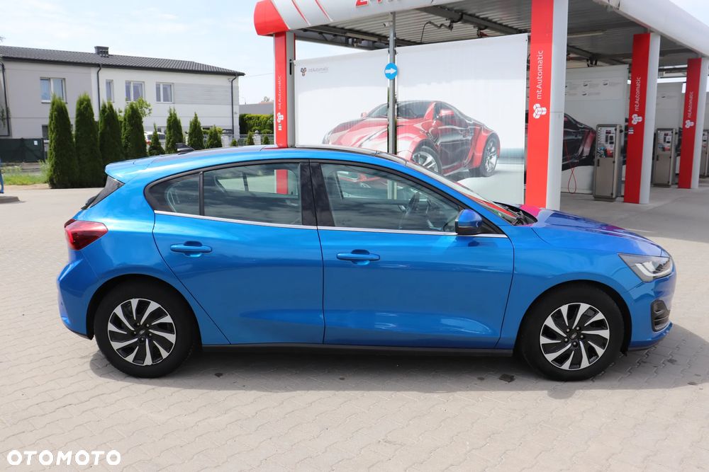 Ford Focus 1.5 EcoBlue Start-Stopp-System TITANIUM STYLE - 9
