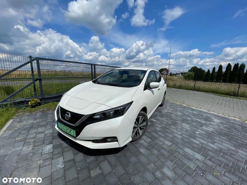 Nissan Leaf 40kWh N-Connecta - 1