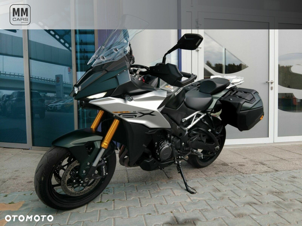 Suzuki GS