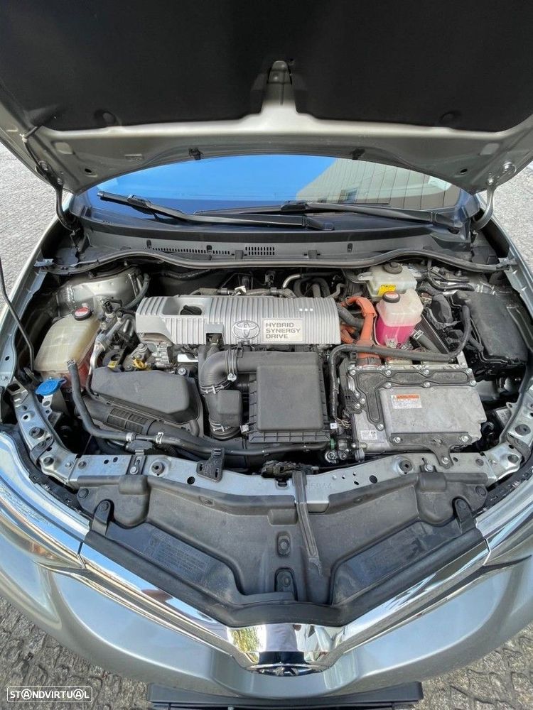 Toyota Auris 1.8 HSD Comfort +P.Techno+P.Sport - 32