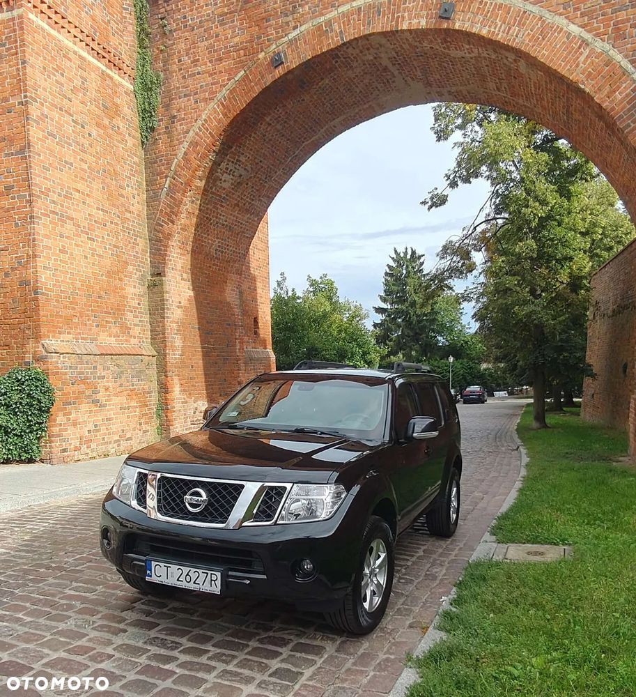 Nissan Pathfinder 2.5 D SE EU5 - 3