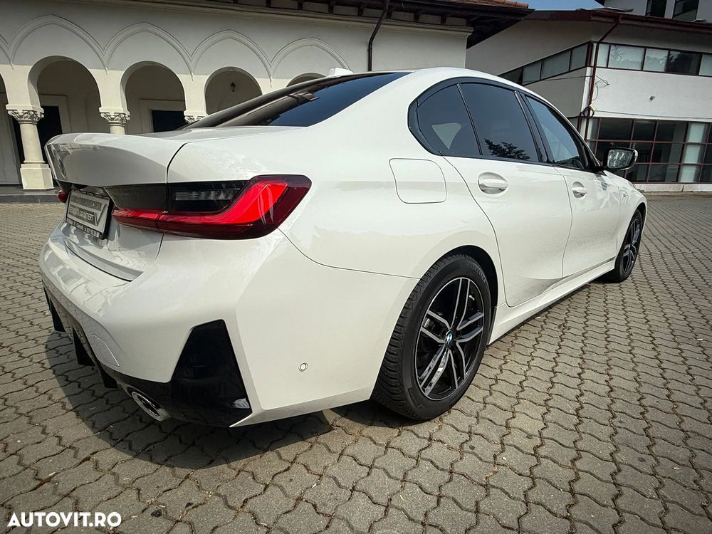 BMW Seria 3 320i Aut. M Sport - 28