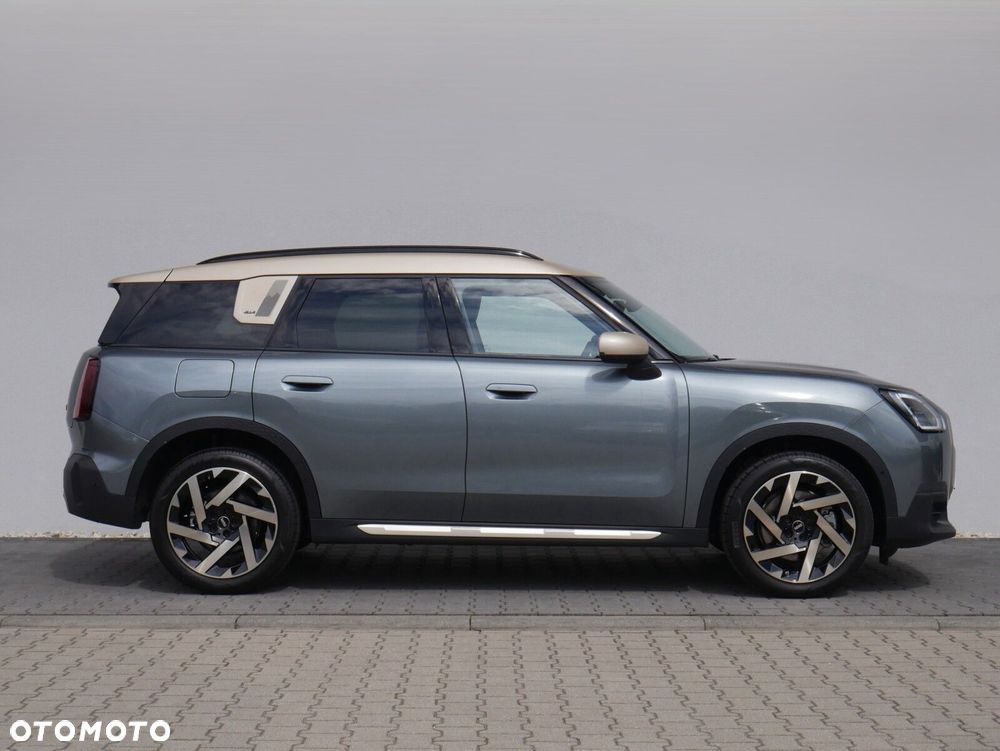 MINI Countryman - 28