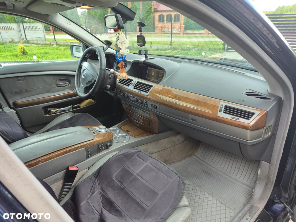 BMW Seria 7 730d - 27