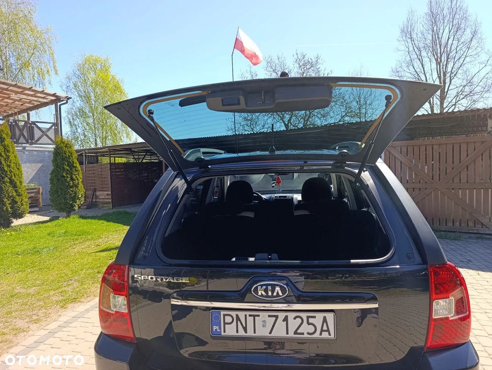 Kia Sportage 2.0 2WD Champ - 27