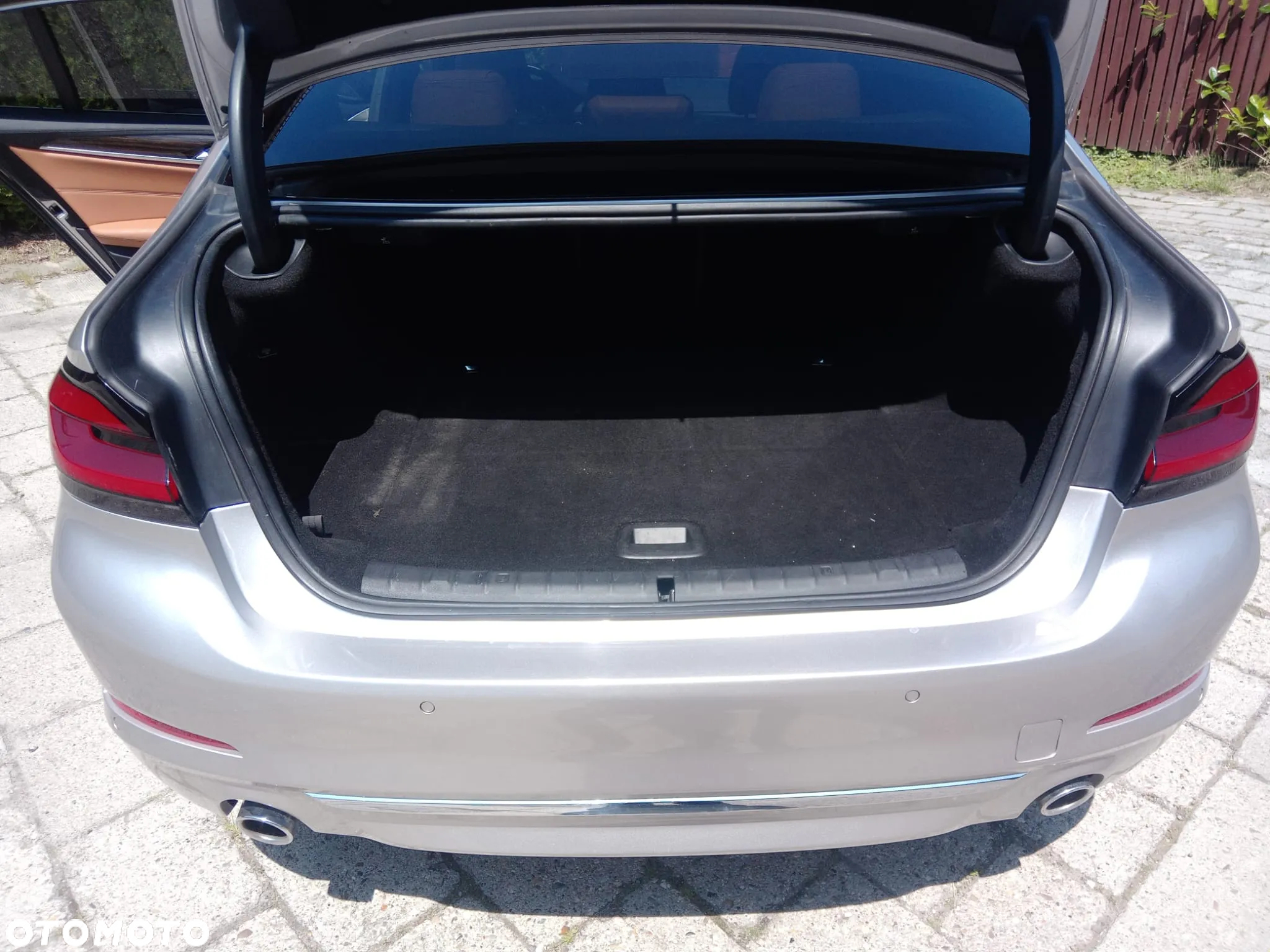 BMW Seria 5 545e xDrive M Sport Edition - 17