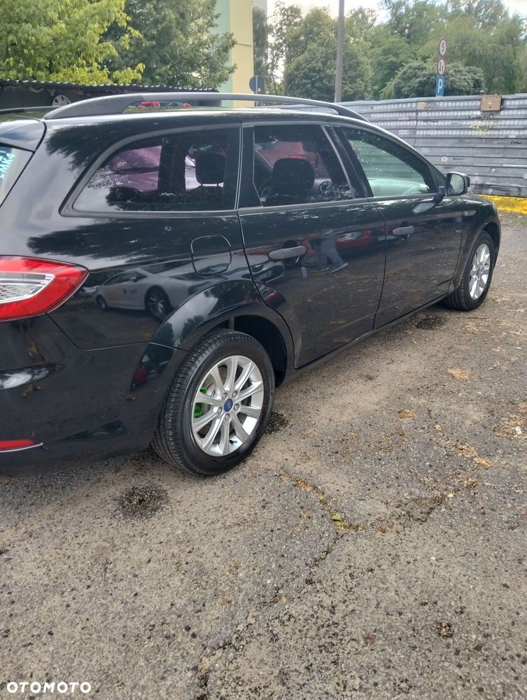 Ford Mondeo 2.0 Silver X - 10