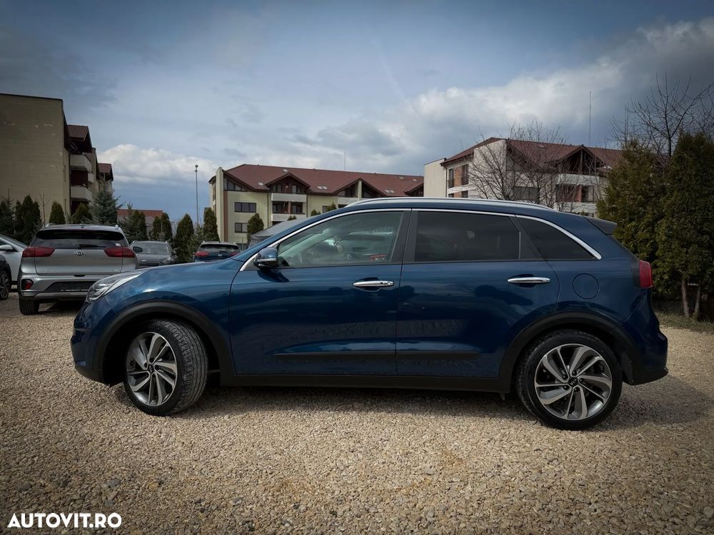 Kia Niro 1.6 GDI 2WD Aut. Vision - 6
