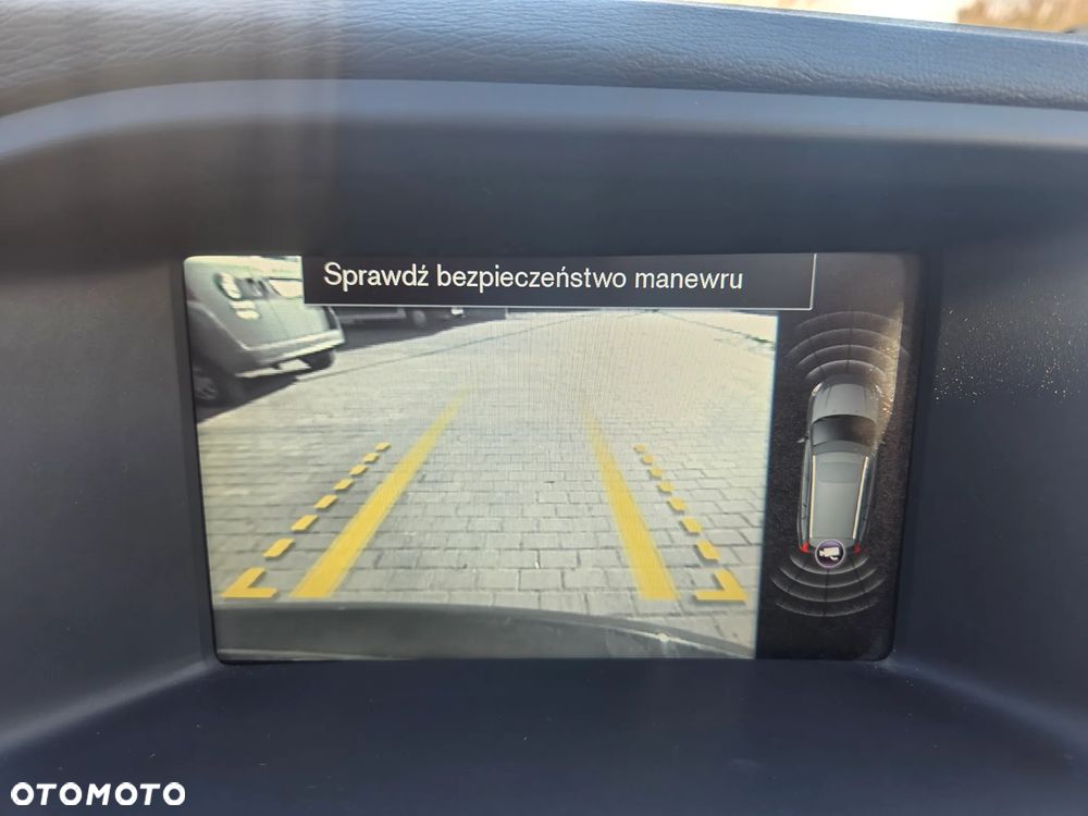 Volvo V60 D4 Geartronic Summum - 22