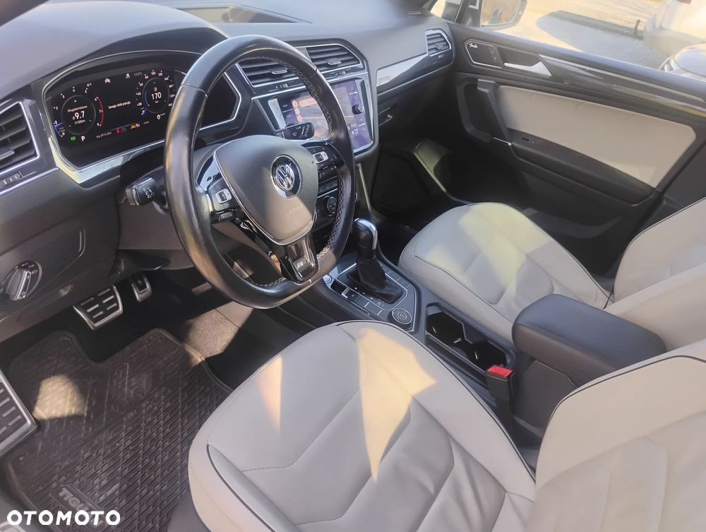 Volkswagen Tiguan Allspace 2.0 TSI 4Mot Highline DSG - 4