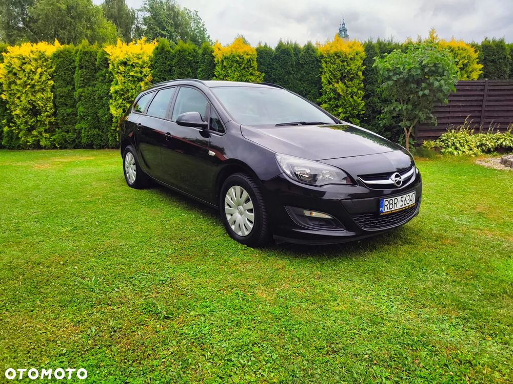 Opel Astra 1.6 D (CDTI) Dynamic - 3