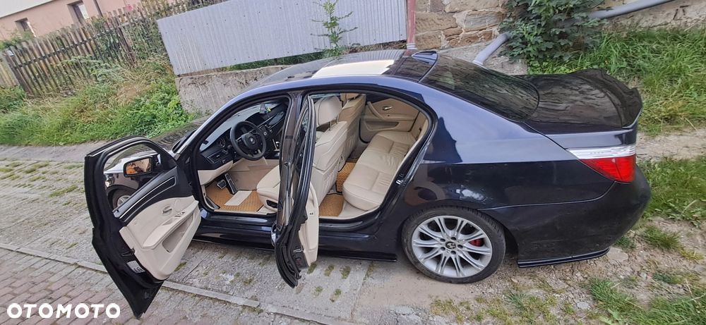 BMW Seria 5 525d xDrive Edition Exclusive - 22