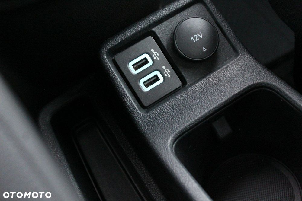 Ford Tourneo Connect - 22