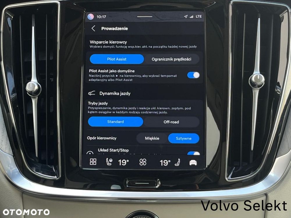 Volvo V60 Cross Country - 19
