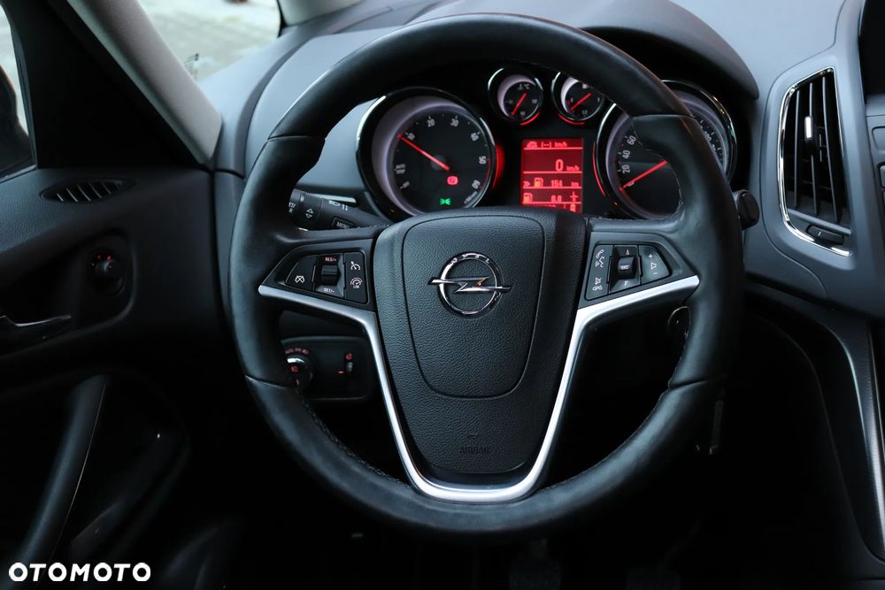 Opel Zafira 2.0 CDTI Cosmo EcoFLEX S&S - 21