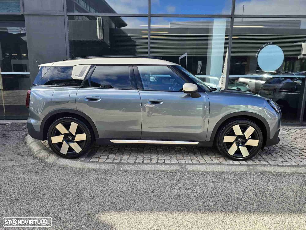 MINI Countryman SE Favoured L - 4