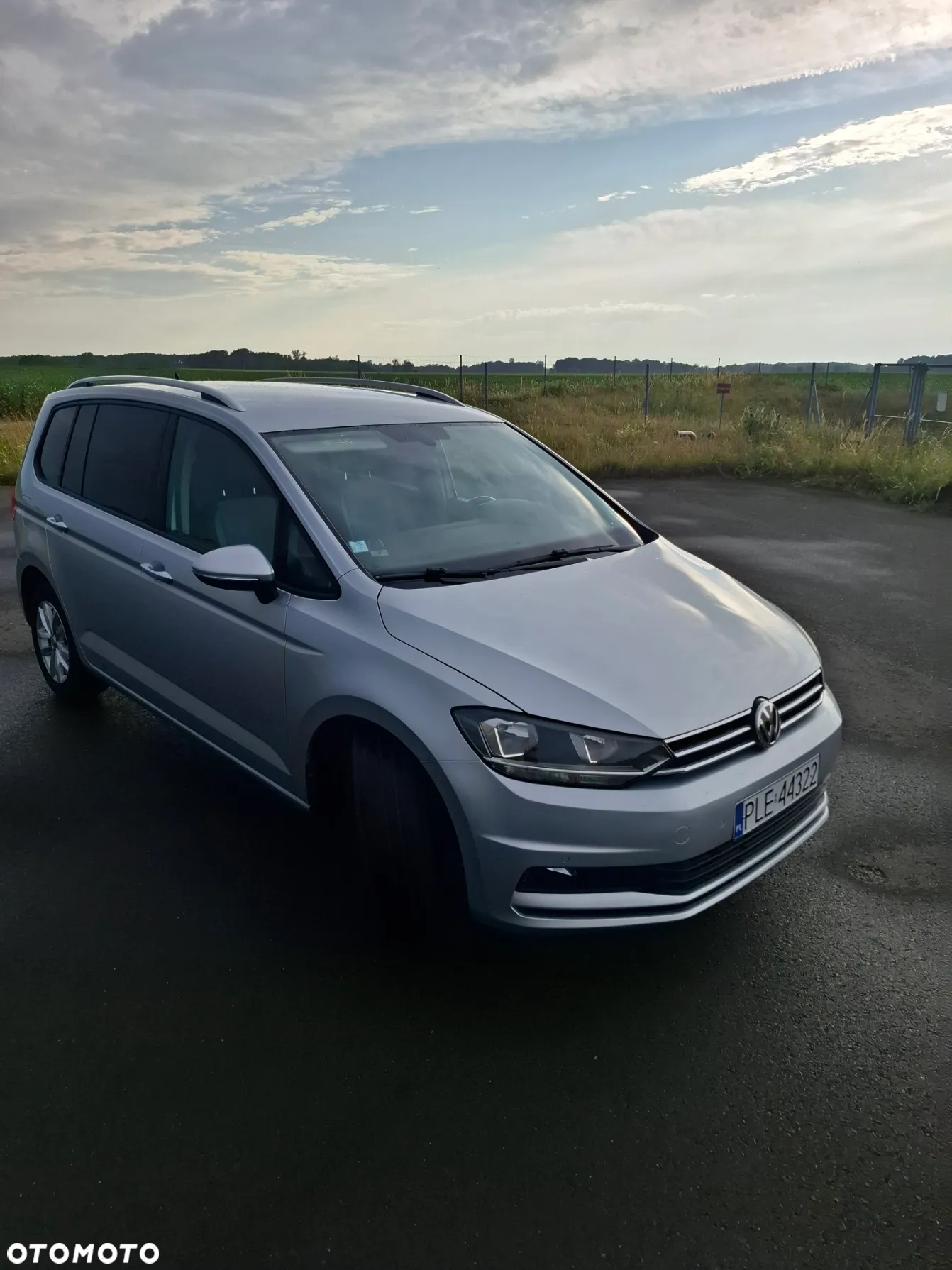 Volkswagen Touran 1.6 TDI SCR (BlueMotion Technology) Comfortline - 3