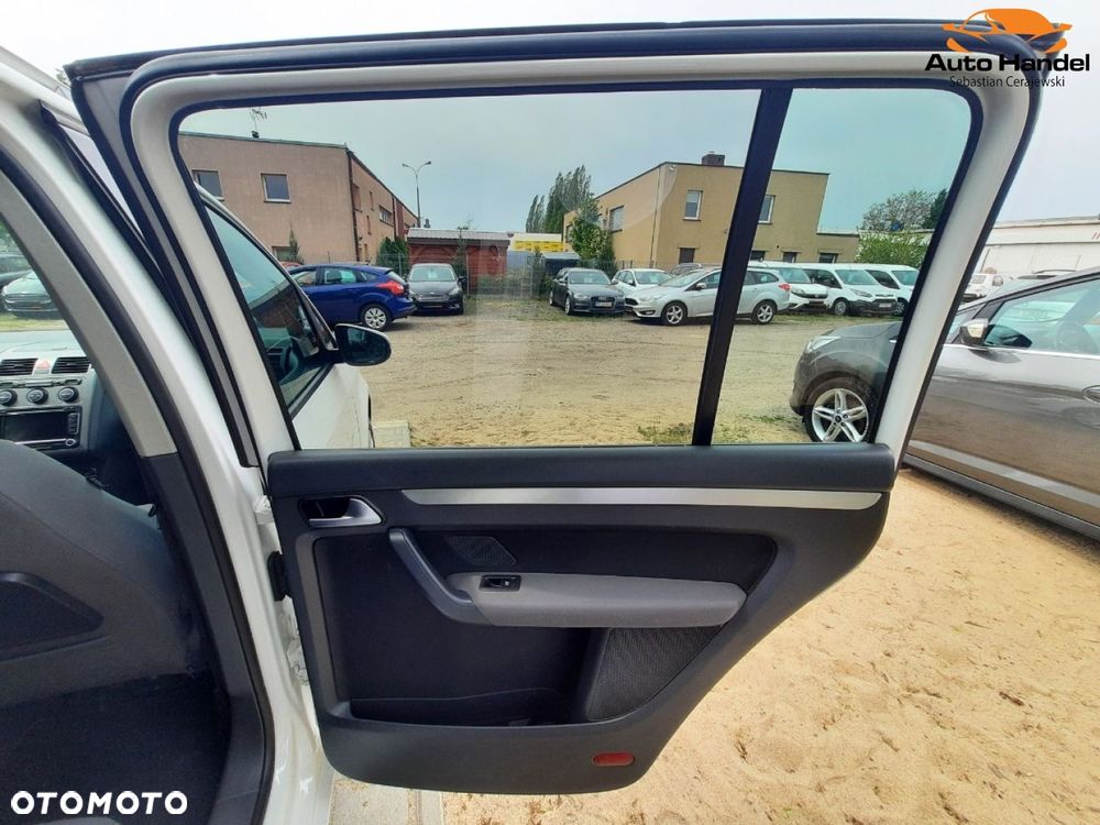 Volkswagen Touran 1.4 TSI Highline - 36