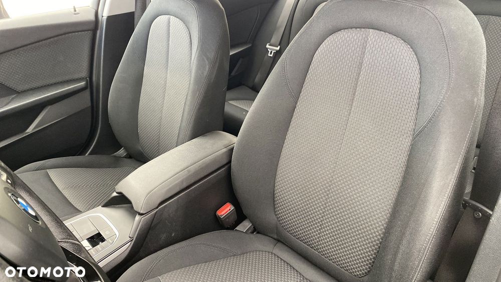 BMW Seria 1 118i Advantage - 11
