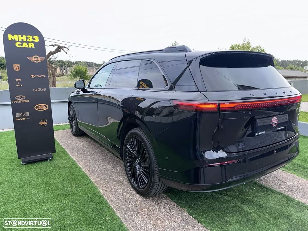 Xpeng G9 98 kWh AWD Performance + Pack Premium - 10