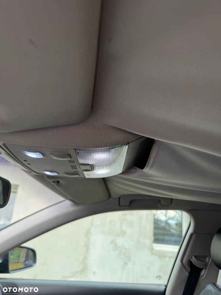 Audi A4 Limousine - 11