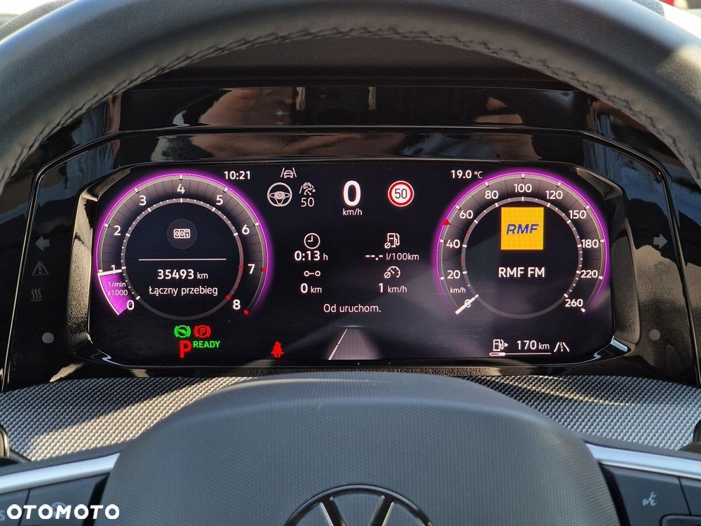 Volkswagen Golf - 30