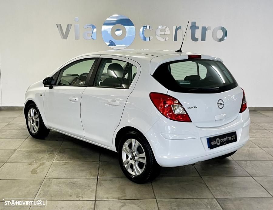 Opel Corsa 1.2 Go! FlexFuel - 4