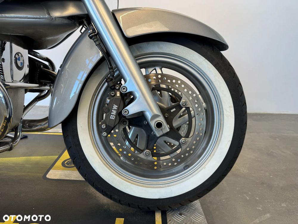 BMW R - 8