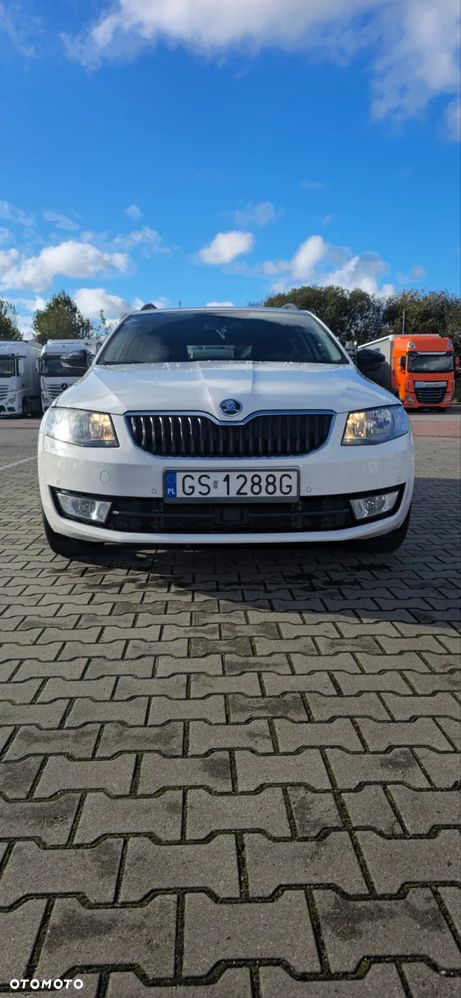 Skoda Octavia 2.0 TDI 4x4 Style DSG - 8