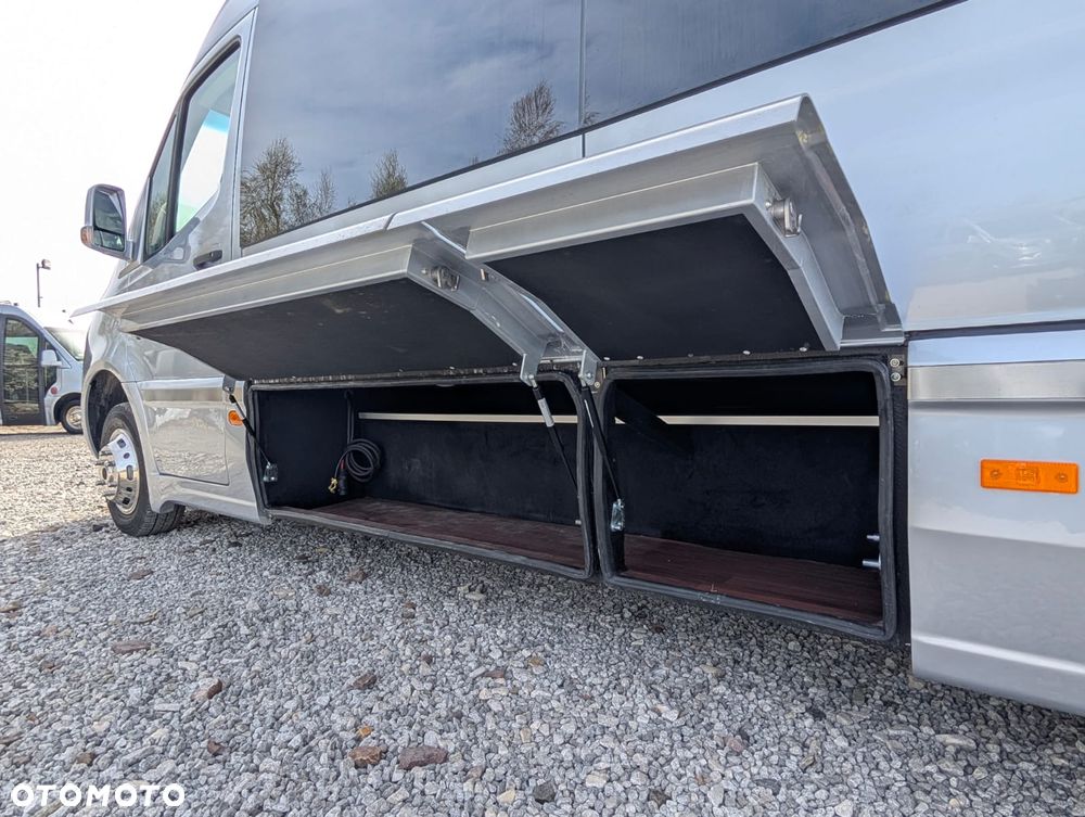 Mercedes-Benz Sprinter 519 - 12