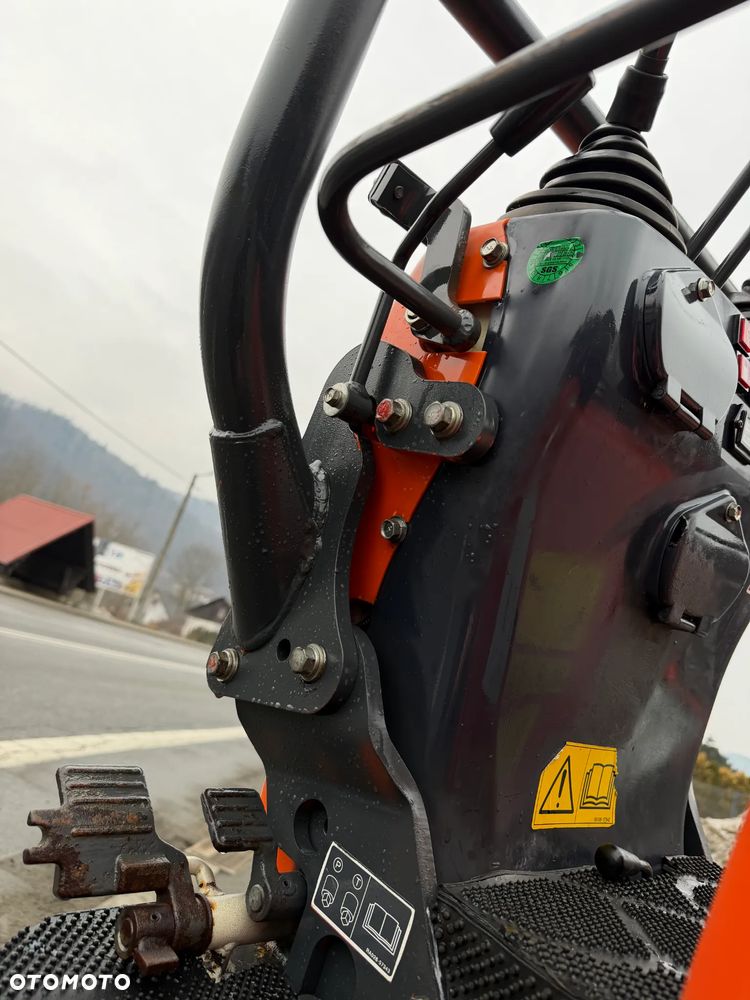 Kubota U10 Minikoparka 1.1tony z Norwegii IGŁA! Rozsuwane podwozie hydraulicznie! Zero śladów zużycia. Z Gospodarstwa Norweskiego! 2020rok  840 MTG ! Mocna Maszyna! Silnik Kubota 3 cylindry.  Serwisowana w DEKRA BMWT. Okazja - 20