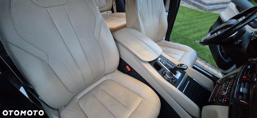 BMW X6 xDrive35i - 14